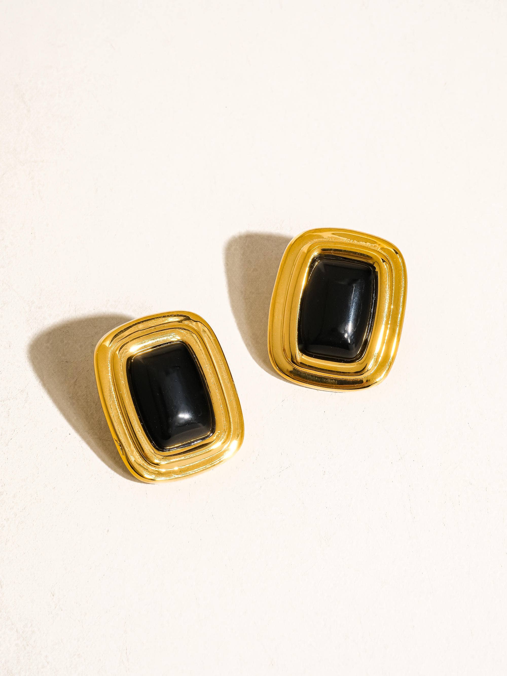 18K Gold Classic Square Stone Earring