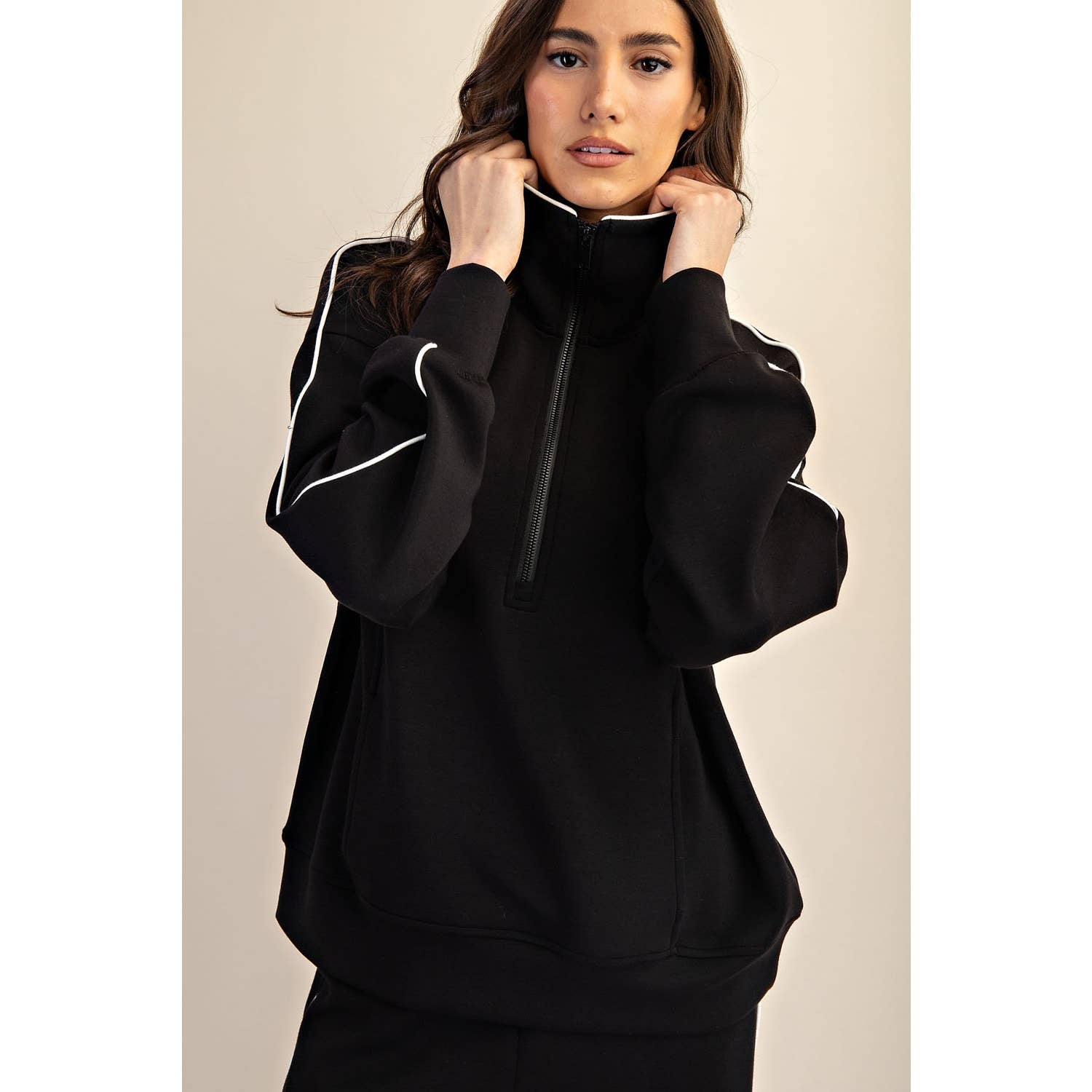 PIPING QUARTER ZIP PULLOVER