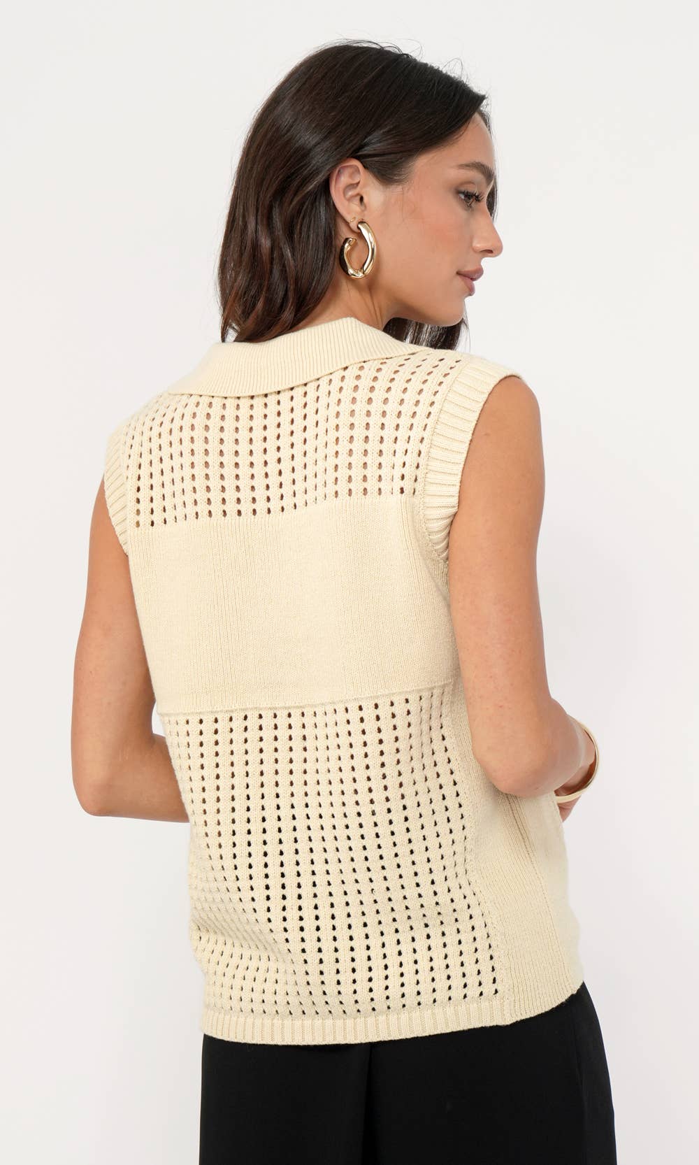 Collared Sleeveless Pointelle Knit Top