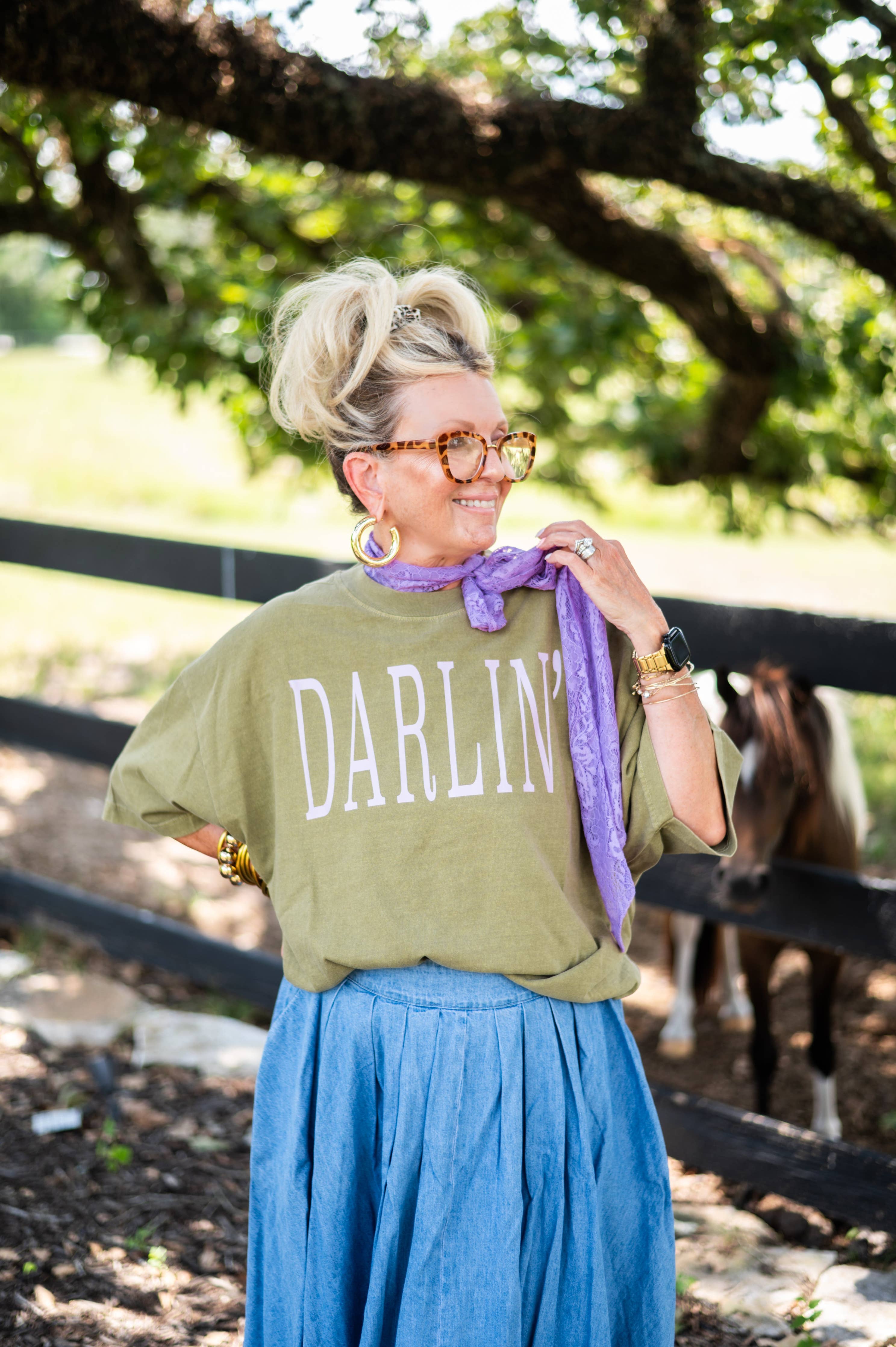 Darlin Graphic Tee
