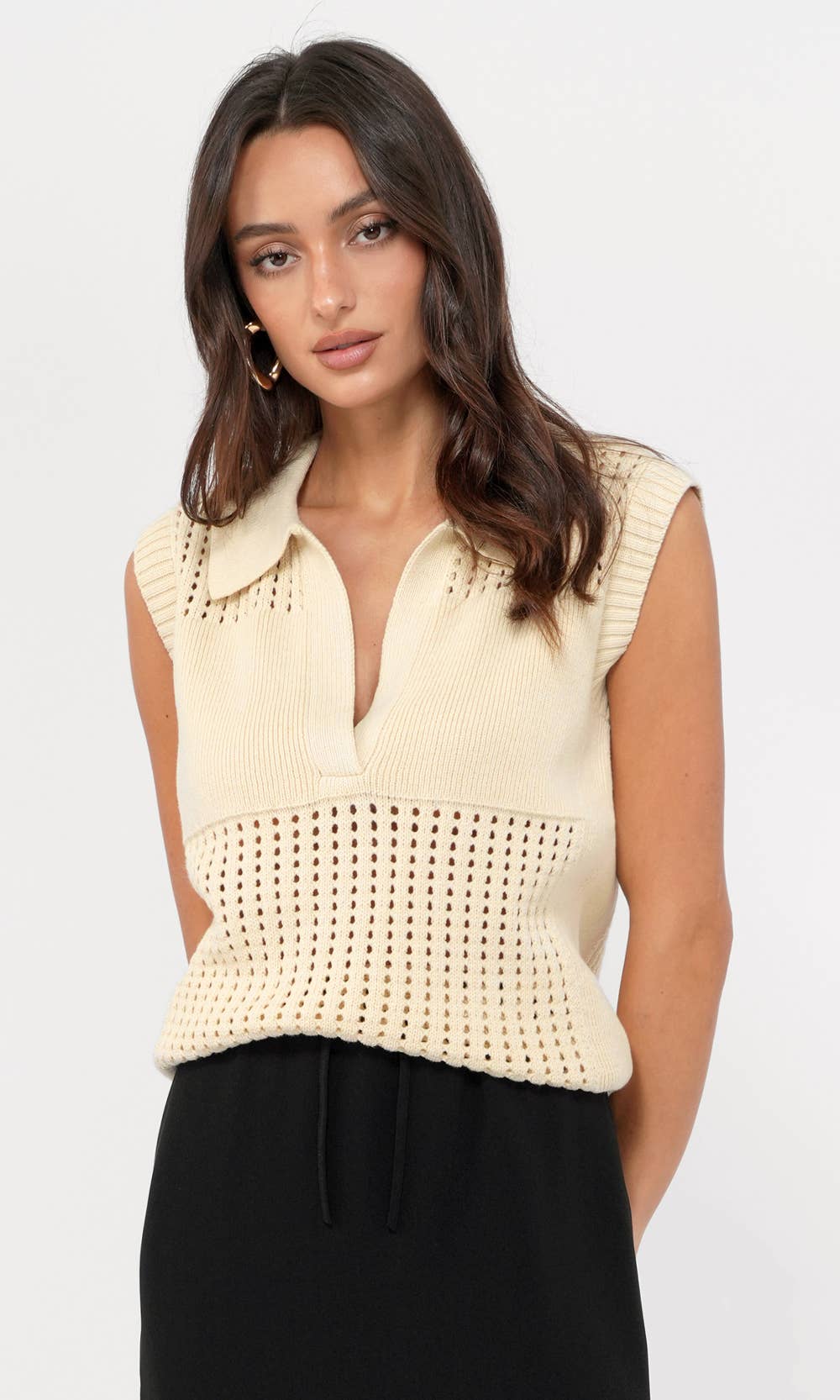 Collared Sleeveless Pointelle Knit Top