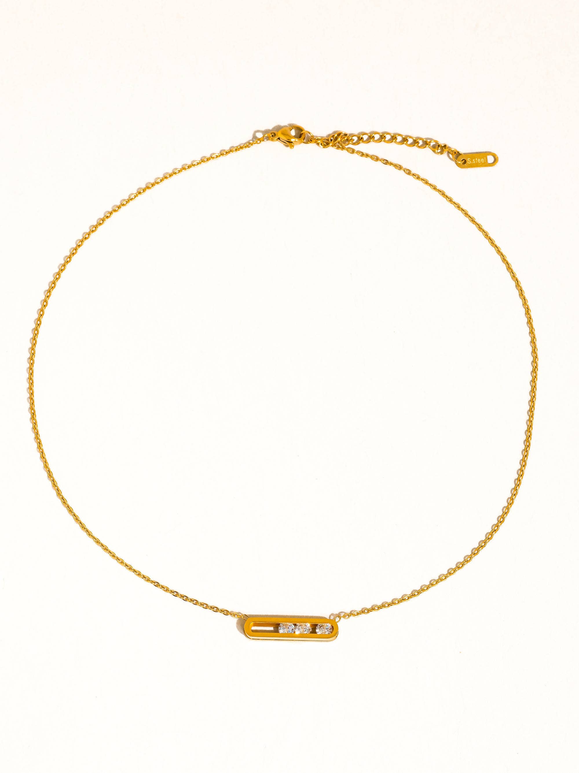 18K Gold Bar Pendant Necklace