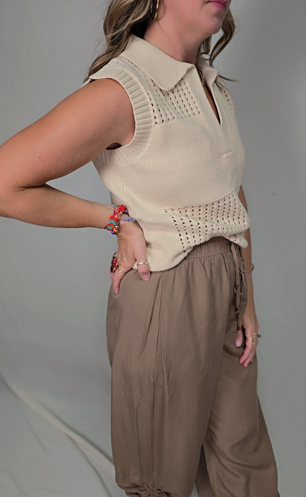 Collared Sleeveless Pointelle Knit Top