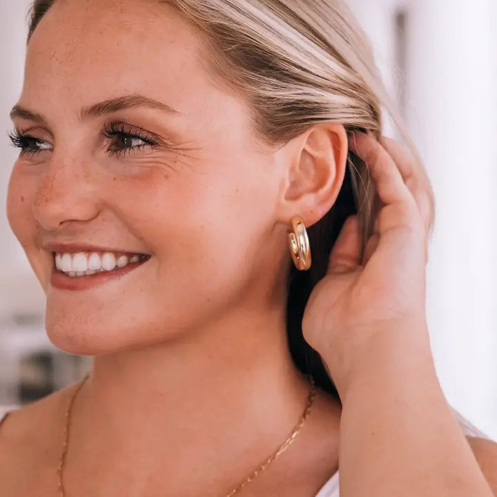 gold womens hoops