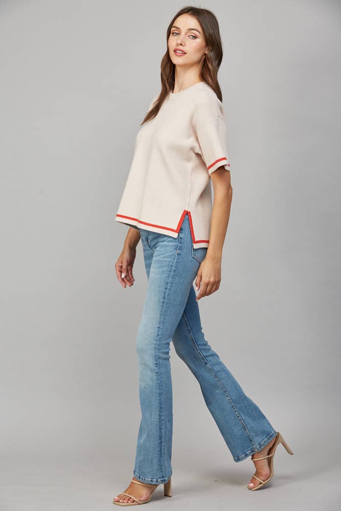 Edge Contrast Trim Sweater Tee