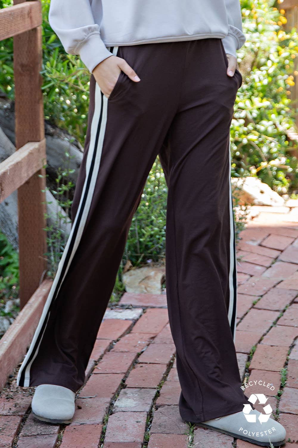 Side Stripe Track Pant