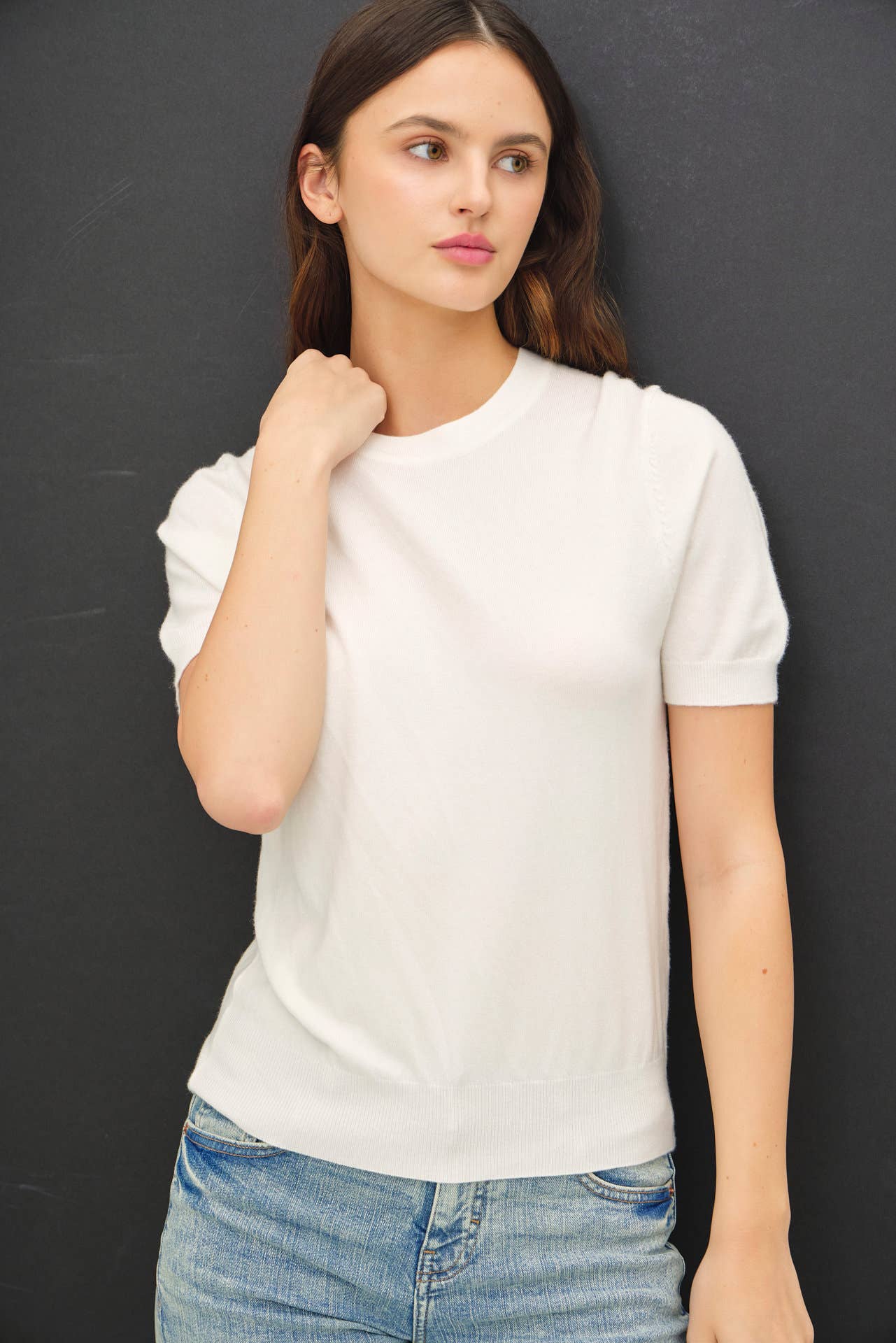 BASIC SHORT SLEEVE SWEATER TOP