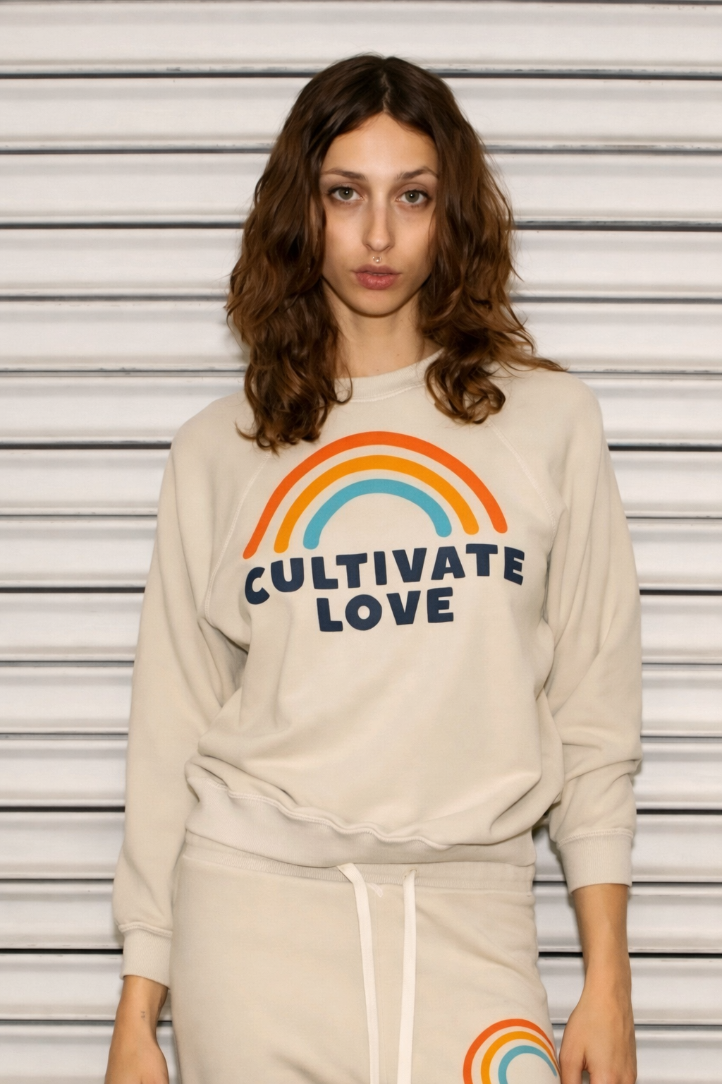 Cultivated LOVE Graphic Pullover
