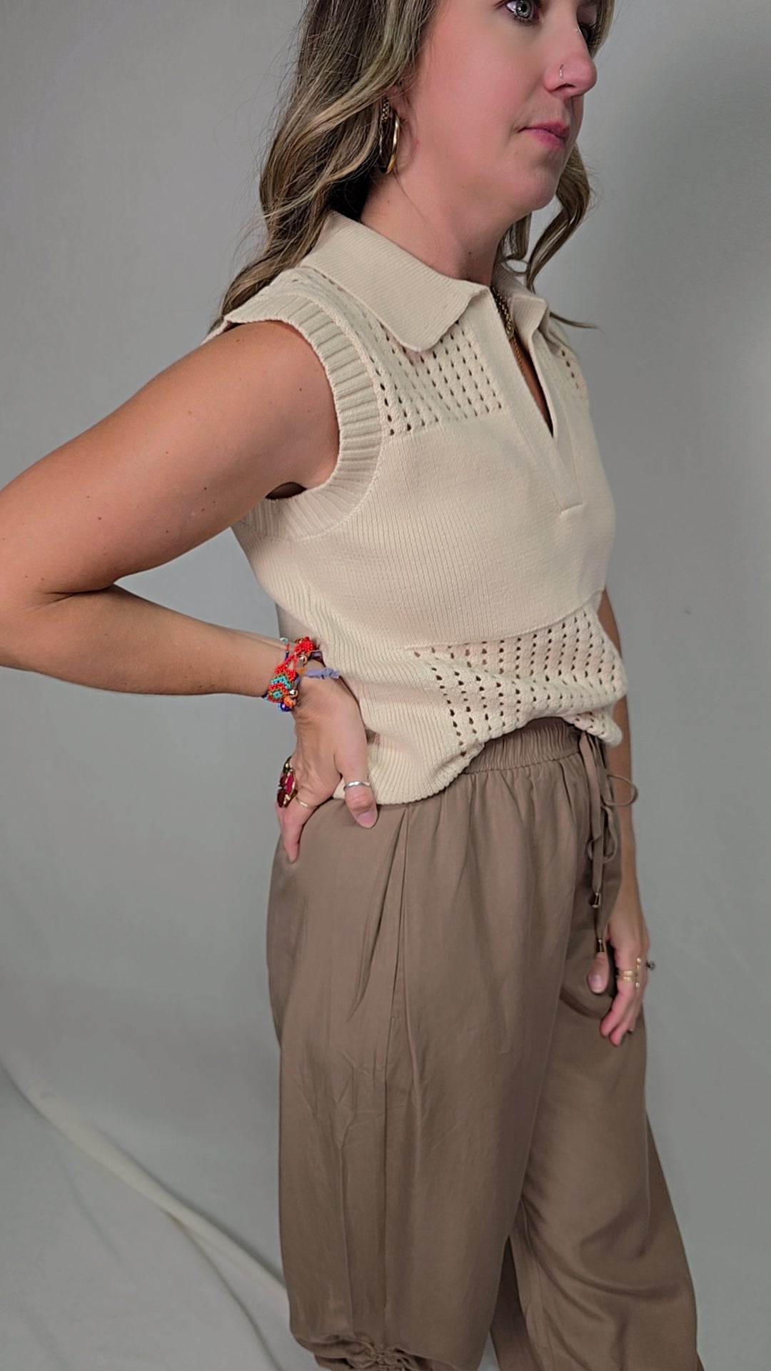 Collared Sleeveless Pointelle Knit Top