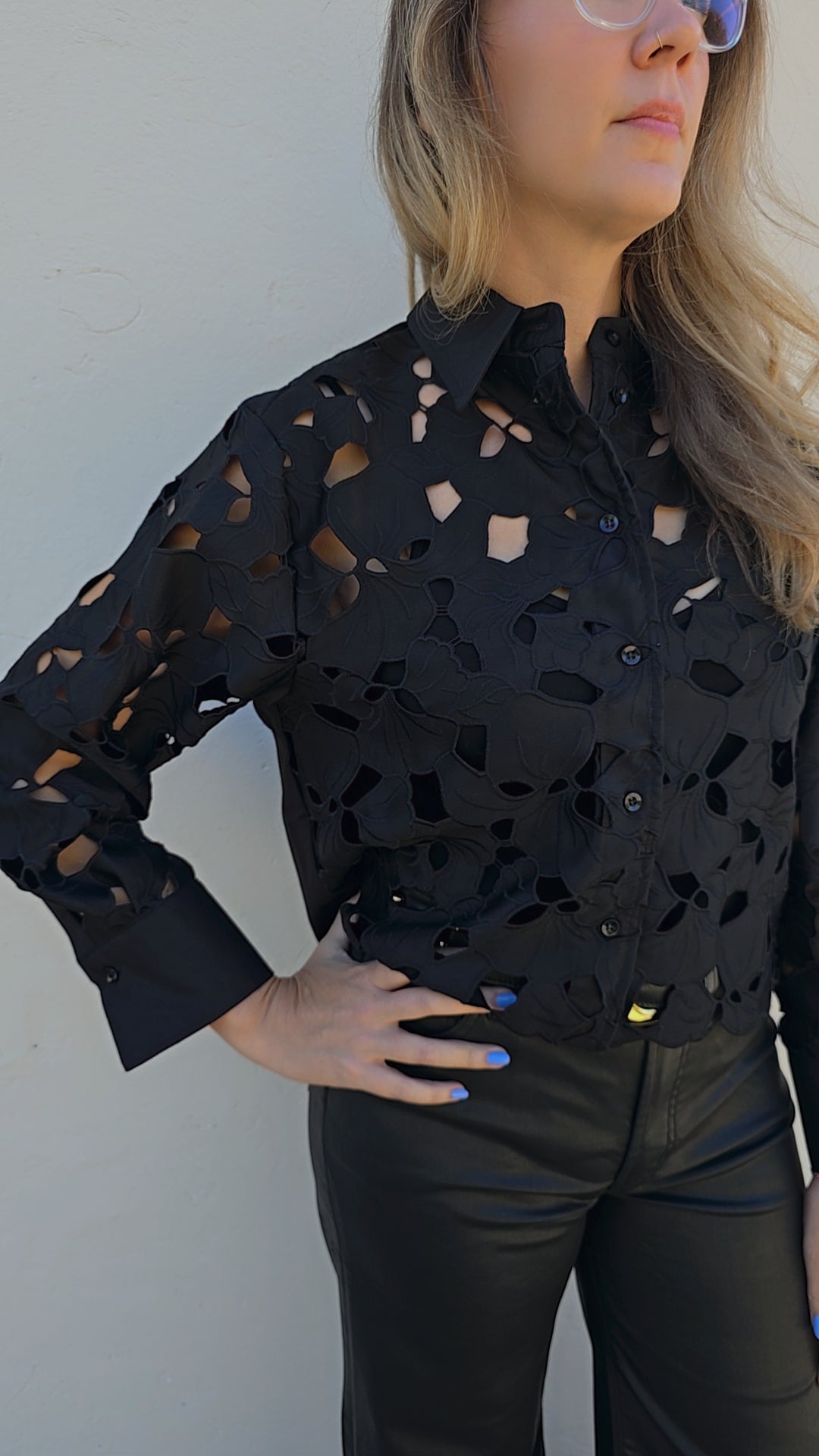 Floral Embroidery Blouse