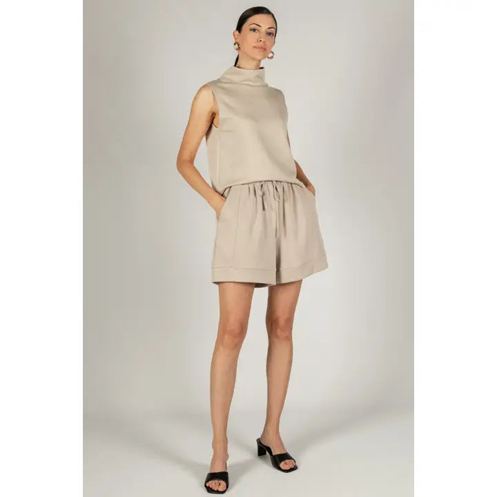 womens shorts with pockets and drawstring