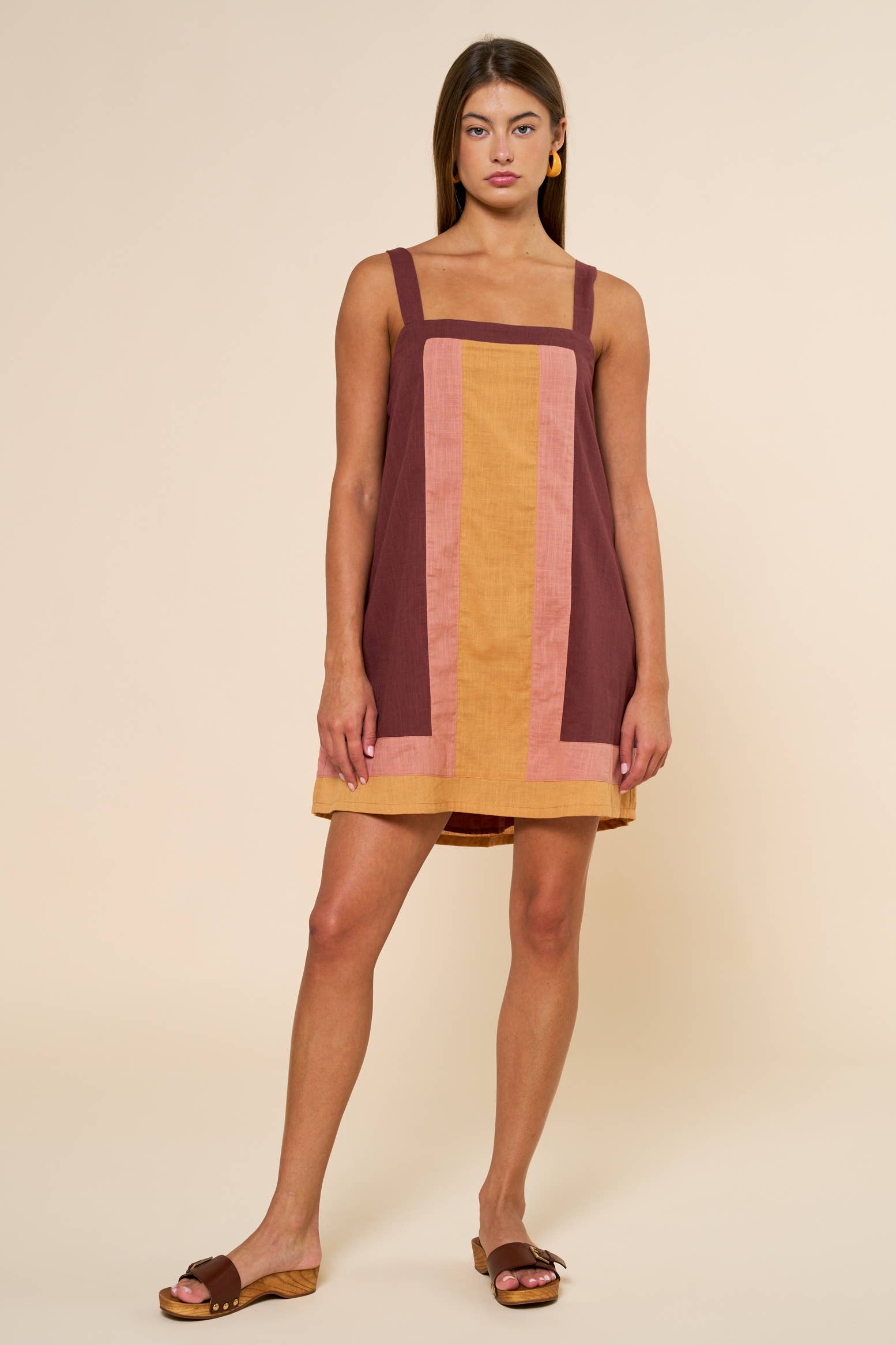 Color Block Sleeveless Mini Dress