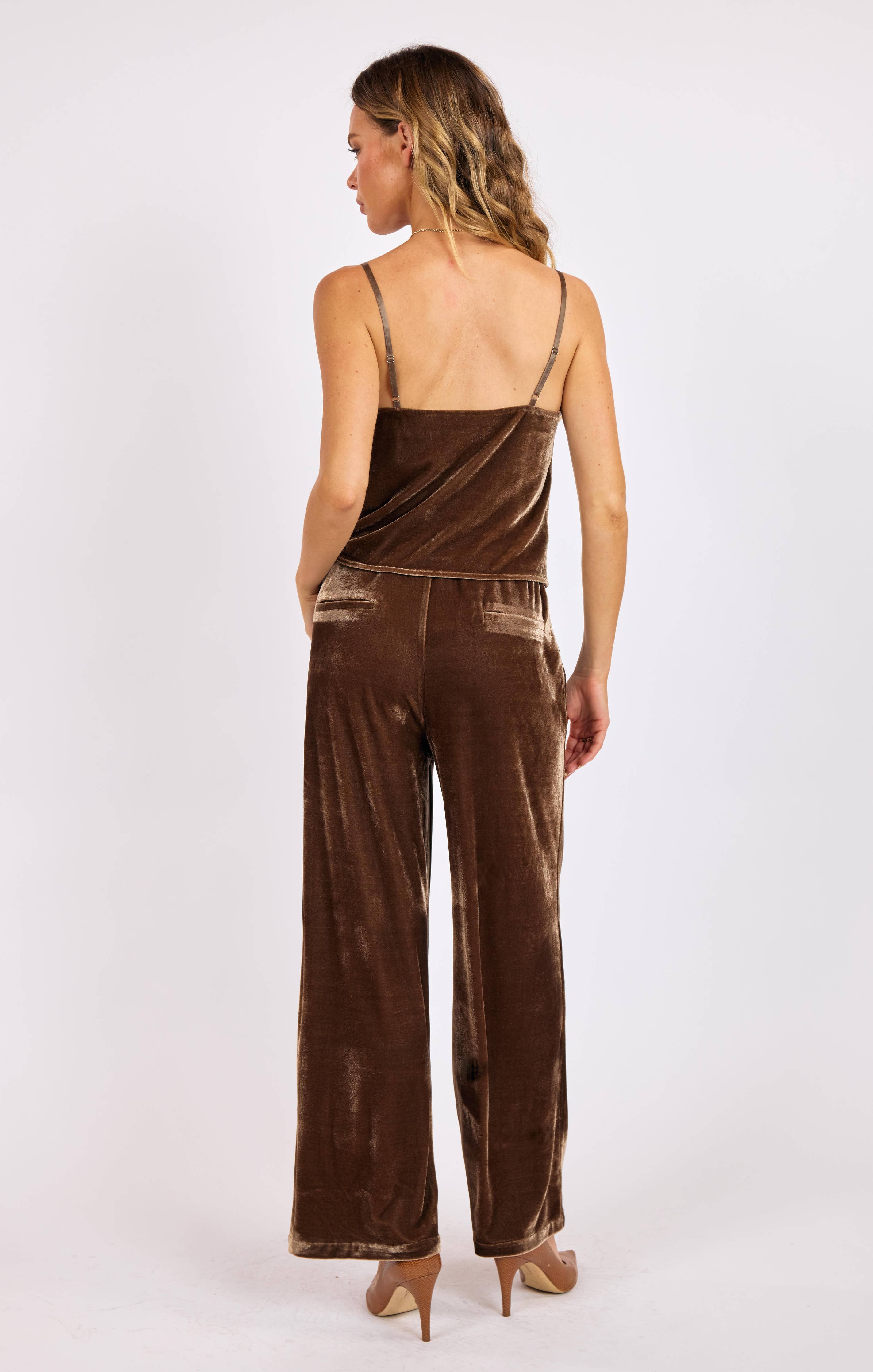 Twilight Spell Stretch Velvet Pin Tuck Trousers : MOCHA