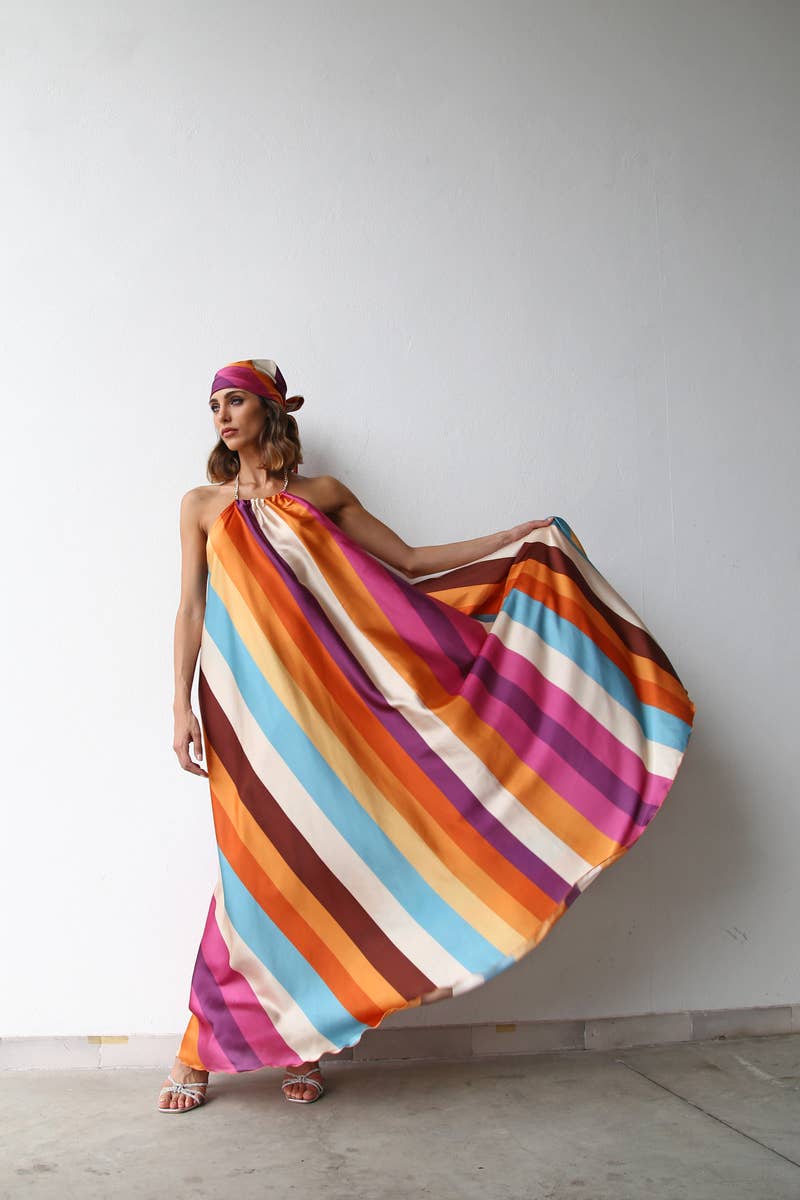 LONG DRESS WITH MULTICOLOR STRIPED CHAIN