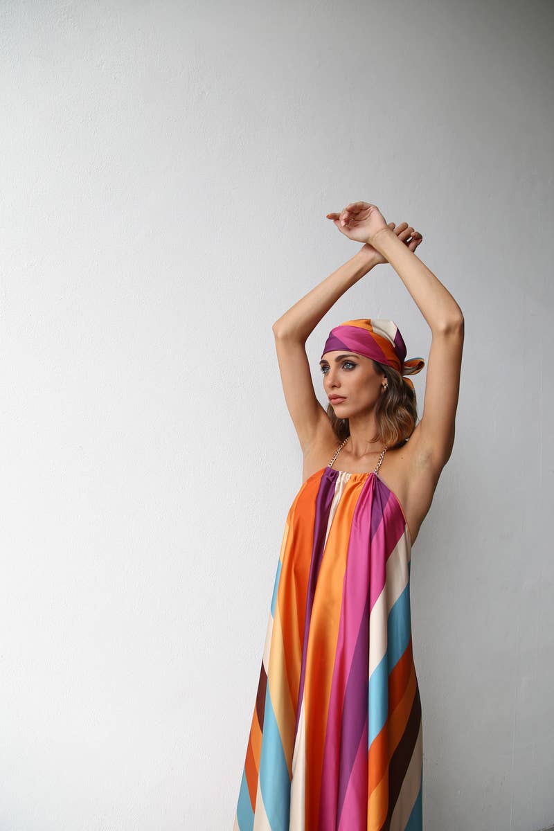 LONG DRESS WITH MULTICOLOR STRIPED CHAIN