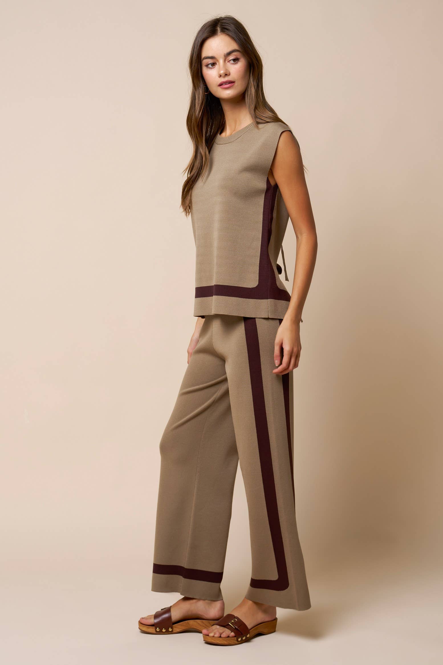 Knit Wide Leg Striped Pant