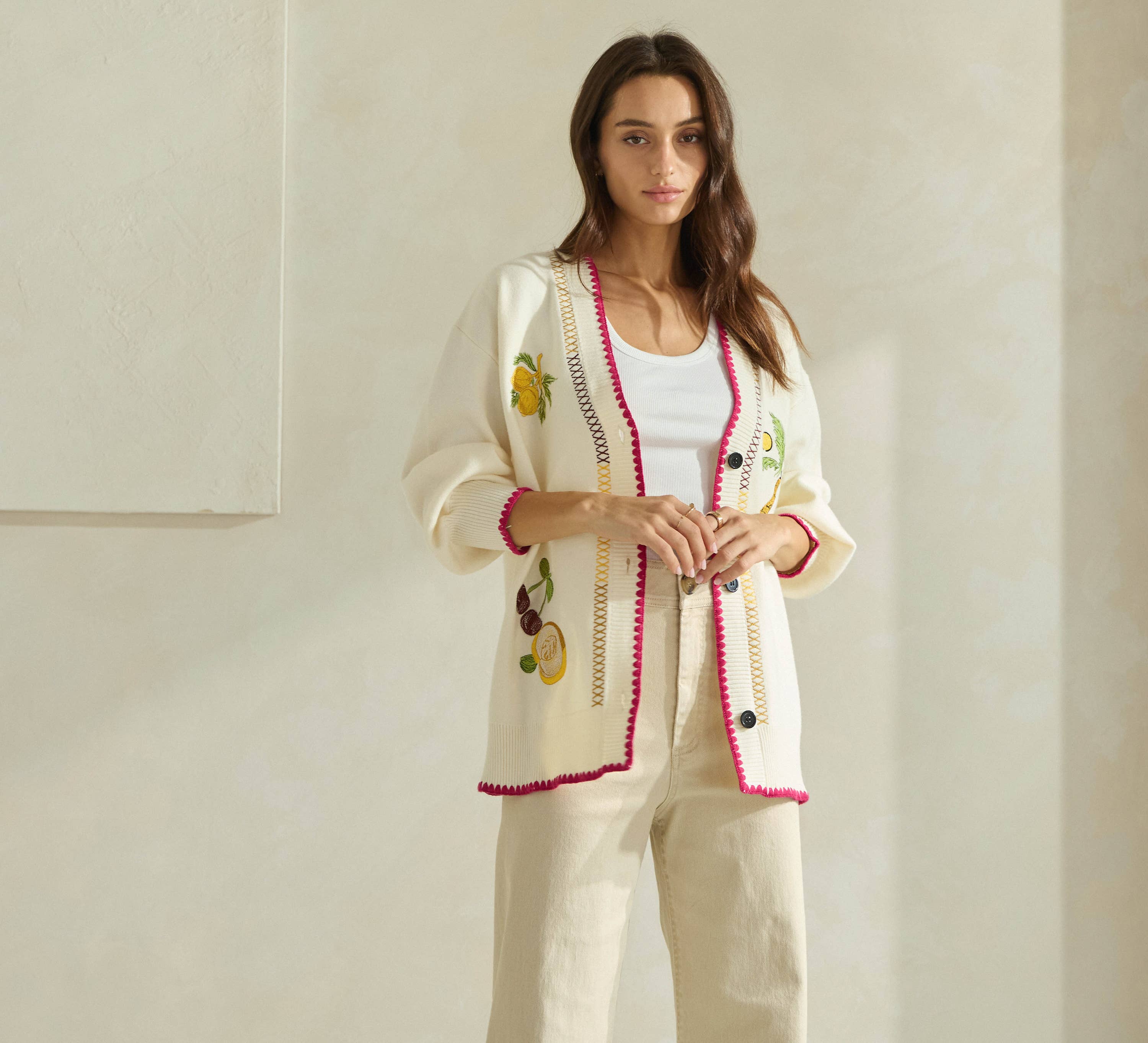 Embroidered V-neck Cardigan