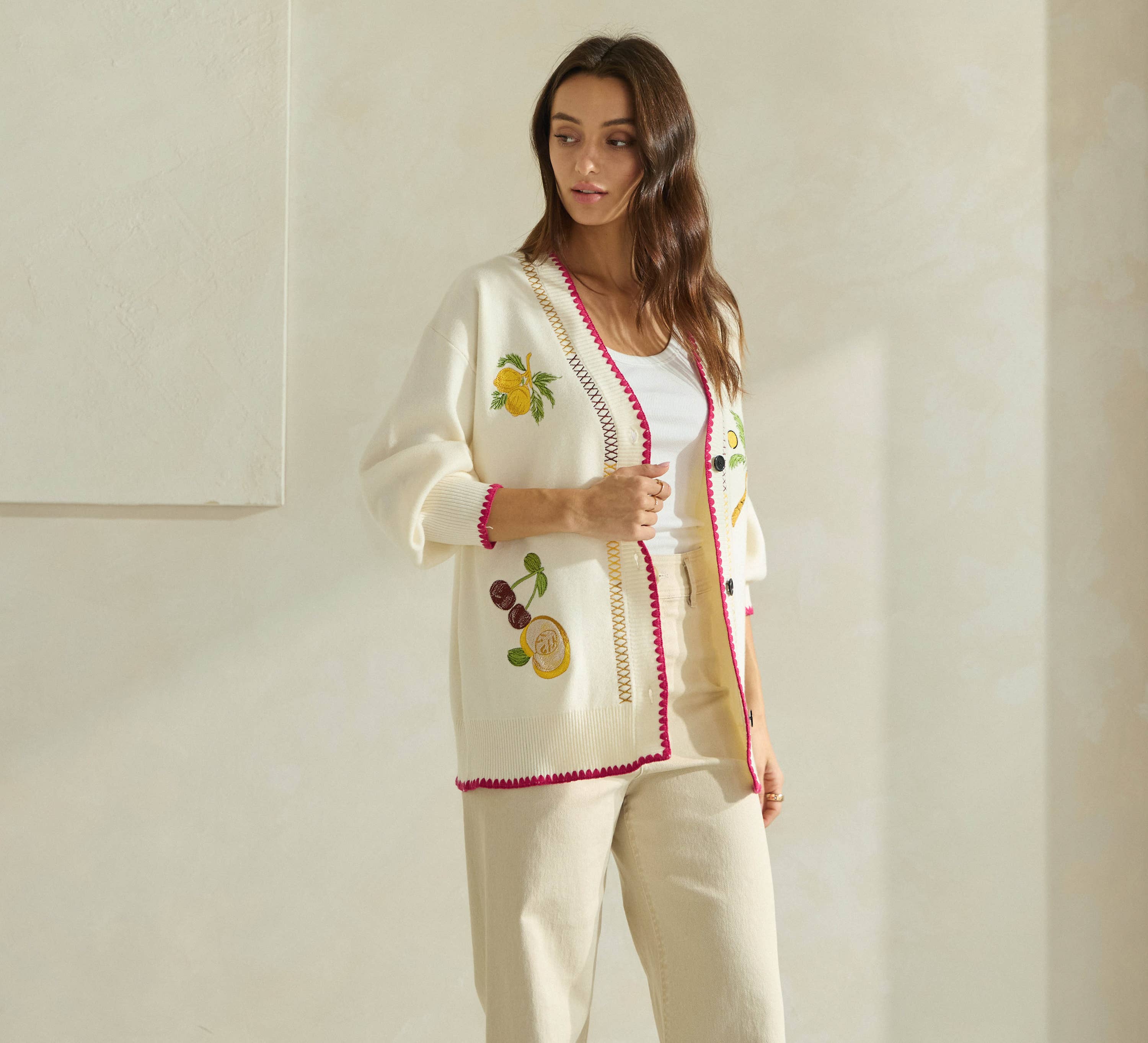 Embroidered V-neck Cardigan