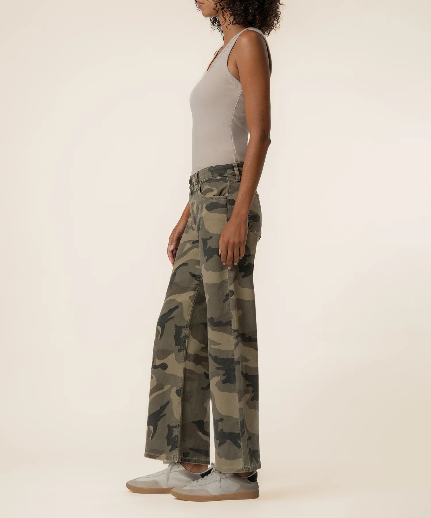KUT Denim | Meg High Rise Wide Leg in Olive