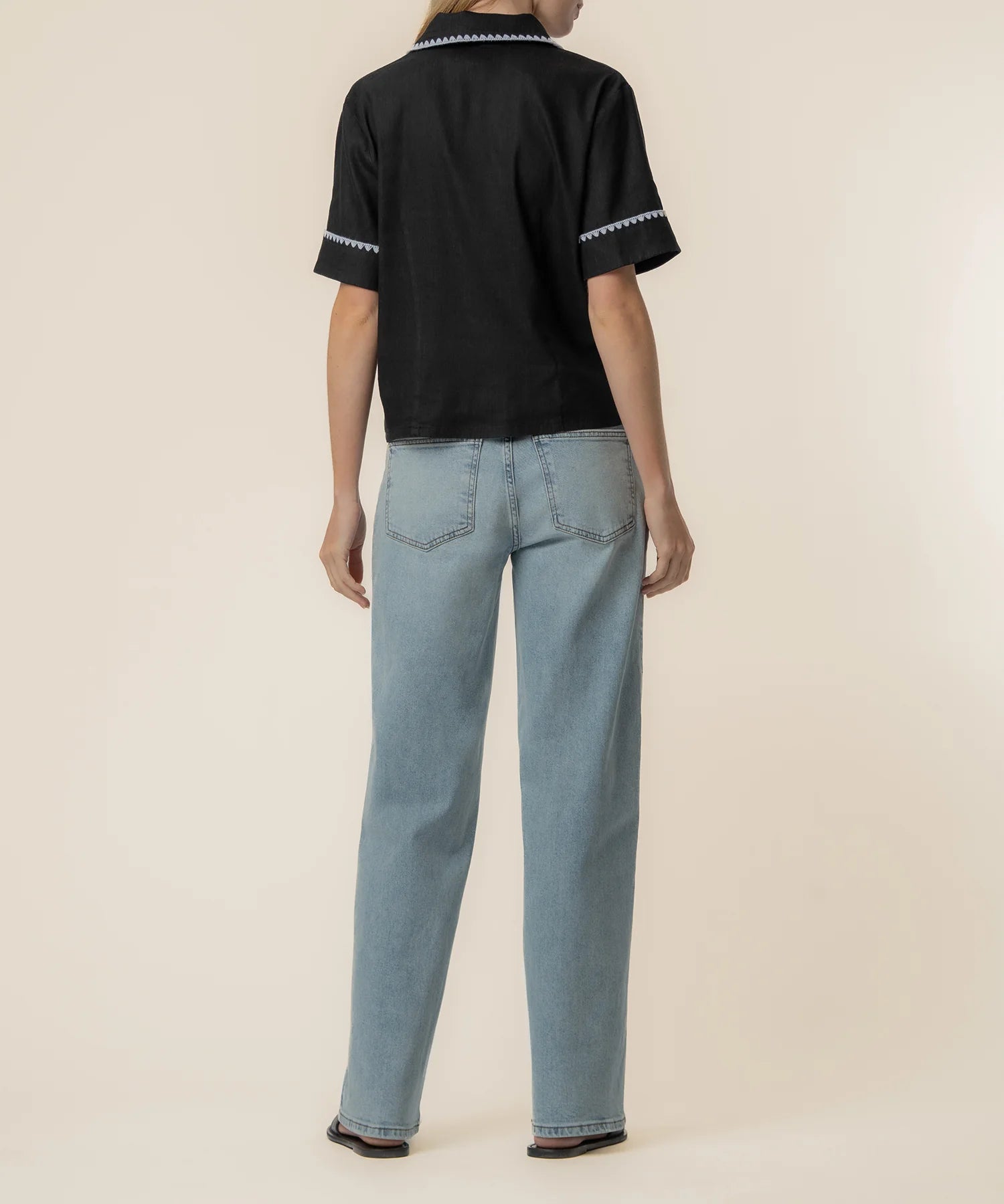 KUT Denim | Marisol Linen Top in Black/White