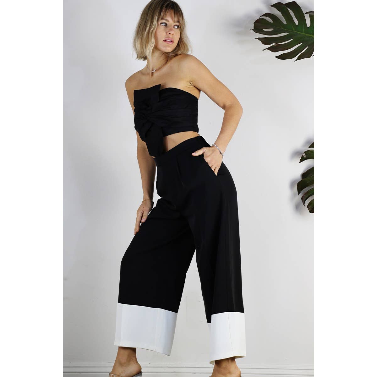 COLOR BLOCK WIDE PANTS