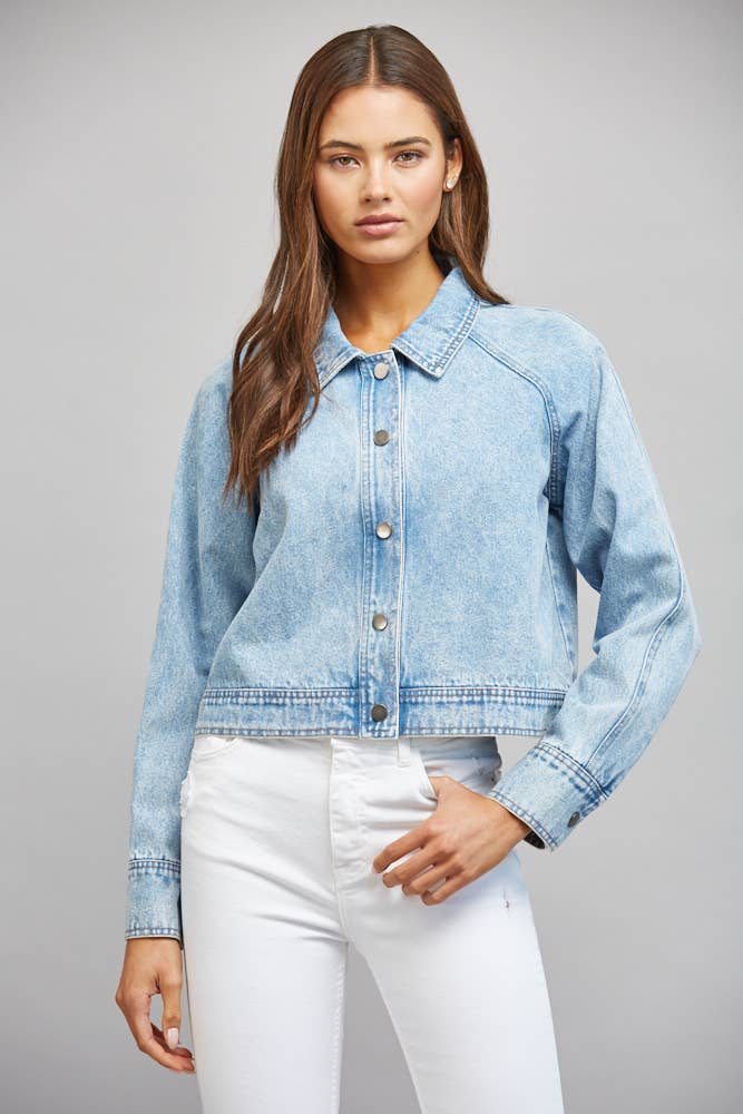 WASHED DENIM JACKET