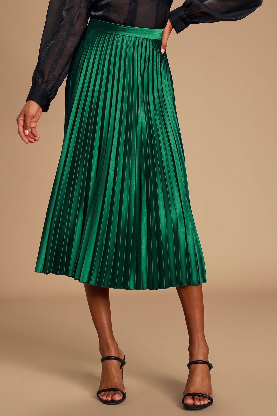 PLEATED SATIN SKIRT