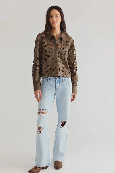Women's Floral Eyelet Long Sleeve Blouse video, model wearing the blouse