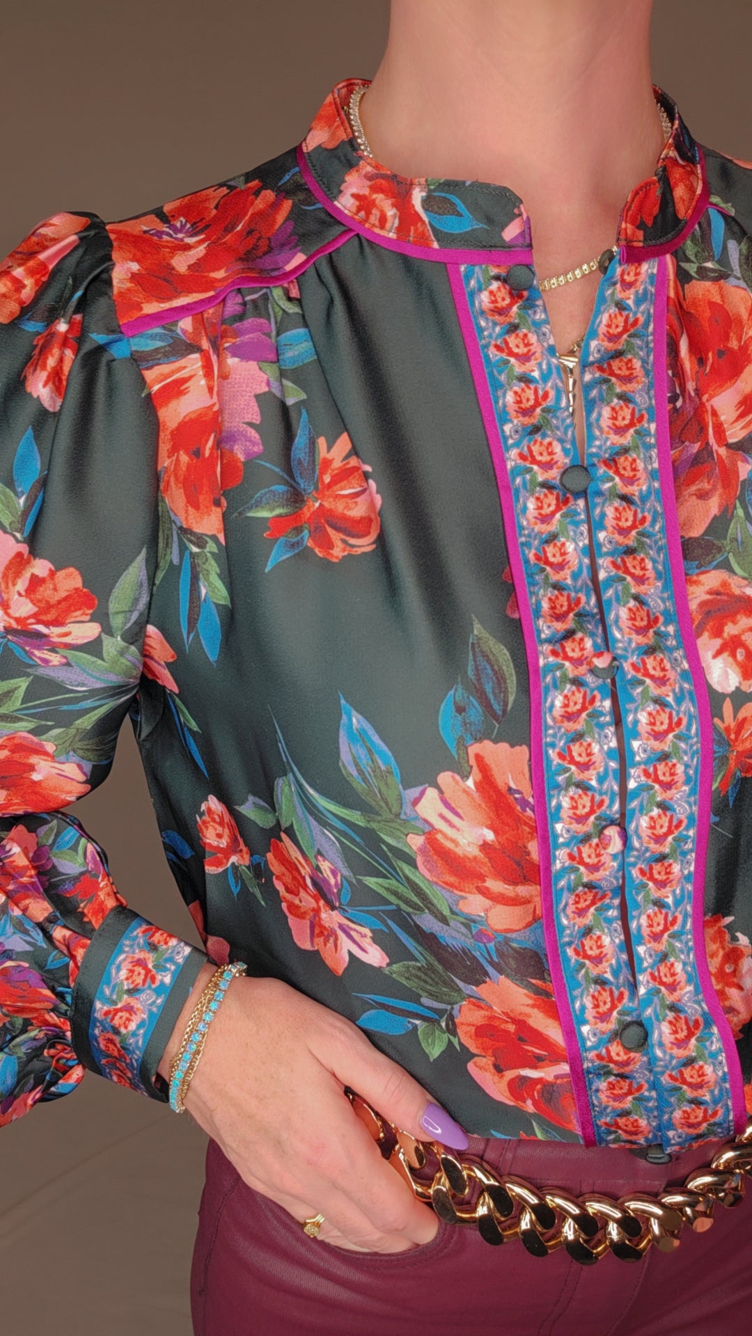 Front closure blouse